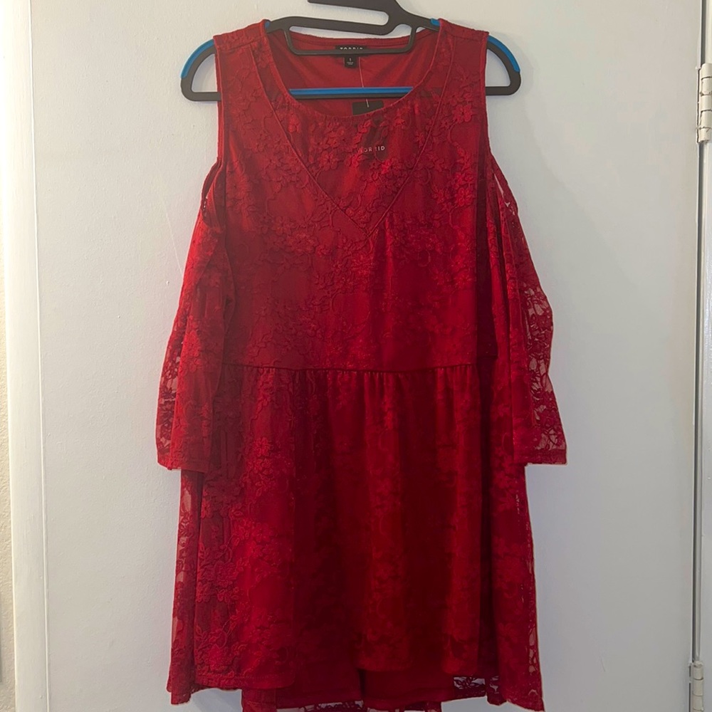 Torrid Babydoll Stretch Lace Cold Shoulder Top NWT Size 1 (14-16)